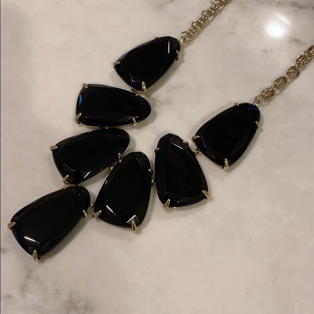 Like New Kendra Scott Black Harlow Necklace